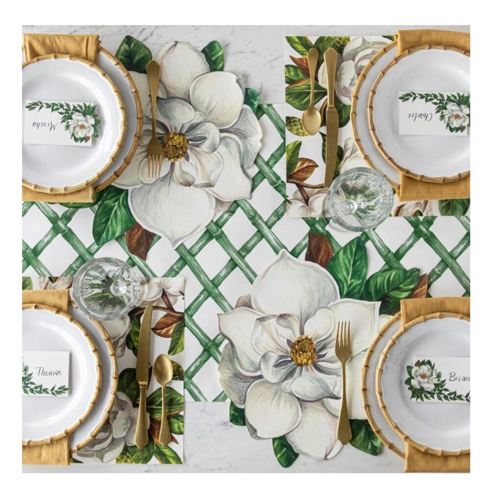Hester & Cook Lattice Table Runner - Thumbnail 2